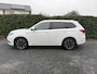 Mitsubishi Outlander 2.0 PHEV Prestige | Leer | Schuifdak | Navi | Autom. Airco | Cruise Control | Stoel + Stuur verwarming | Trekhaak | Privacy Glass | PDC | 360 Camera | Nieuwe APK!