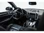 Porsche Cayenne 4.8 S Btw auto, Fiscale waarde € 12.000,- (€ 24.752.07 Ex B.T.W) DEALER AUTO Dealer auto