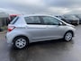 Toyota Yaris 1.5 Hybrid Active Automaat Nieuw geleverd 1e eigenaar, Achteruitrij camera, cruise control, centr. deurvergrendeling, NL-auto, boekjes compleet!