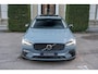 Volvo V90 2.0 T6 Plug-in hybrid AWD Ultra Dark TREKHAAK | PANO | 360 CAM | H&K | PILOT PACK | THUNDERGREY