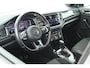 Volkswagen T-Roc 1.5 TSI 150pk DSG R-Line Sport Trekhaak Camera Keyless Led Virtual Cockpit Navigatie