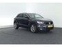 Volkswagen T-Roc 1.5 TSI 150pk DSG R-Line Sport Trekhaak Camera Keyless Led Virtual Cockpit Navigatie