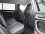 Skoda Kodiaq 1.5 TSI MHEV Business Edition 7p. 150 PK | Automaat | Derde Zitrij | Parkeersensoren | Elektronische Voorstoelen | Lederen Bekleding | Navigatie | Adaptieve Cruise Control | Stoelverwarming | Lichtmetalen Velgen | Led Verlichting |