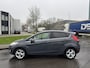 Ford Fiesta 1.6-16V Titanium 5-Deurs 120 PK. Zeer leuke en als nieuw rijdende auto van de tweede eigenaar !!! Distributieriem en waterpomp bij 163.000 KM vervangen !!