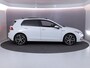 Volkswagen Golf 1.5 eTSI Style 50pk DSG| Pano-dak| Camera| 17'LM-velgen| Voorstoelen verwarmd en massage
