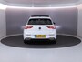Volkswagen Golf 1.5 eTSI Style 50pk DSG| Pano-dak| Camera| 17'LM-velgen| Voorstoelen verwarmd en massage