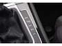 Volkswagen Golf Variant 1.4 TSI Automaat Highline, Panoramadak, Trekhaak, Keyless, Stuur- & Stoelverwarming, Camera