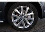 Volkswagen Transporter 2.0 TDI L2H1 DC 4Motion Highline 204PK / 150kW DSG, 4-motion 4 x 4 Dubbele cabine, trekhaak, achteruitrijcamera, parkeersensoren voor en achter (pdc), cruise control, verwarmbare voorruit, navigatie, DAB+, Apple Carplay / Android Auto, lederen bekleding, multifunctioneel lederen stuurwiel