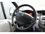 Renault Trafic 2.0 dCi T29 L2H1 Générique NAP 2X SCHUIFDEUR!