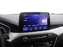 Ford Focus Wagon 1.0 EcoBoost Trend Edition Business apple carplay, trekhaak, airco, navi, cruisec, verwarmd stuur, rijstrooksen, bots herkenning systeem, bots waarschuwing systeem, parkeersensoren voor/achter, spraakbediening, trekhaak sation moderne ruime gezins auto.