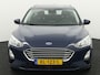 Ford Focus Wagon 1.0 EcoBoost Trend Edition Business apple carplay, trekhaak, airco, navi, cruisec, verwarmd stuur, rijstrooksen, bots herkenning systeem, bots waarschuwing systeem, parkeersensoren voor/achter, spraakbediening, trekhaak sation moderne ruime gezins auto.
