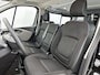 Renault Trafic 1.6 T29 L2H1 DC Luxe Energy 146pk | Trekhaak | Achteruitrijcamera | Bluetooth | 17' Lichtmetalen Velgen | Cruise Control | Airco | Achterdeuren met Ruiten |
