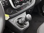 Renault Trafic 1.6 T29 L2H1 DC Luxe Energy 146pk | Trekhaak | Achteruitrijcamera | Bluetooth | 17' Lichtmetalen Velgen | Cruise Control | Airco | Achterdeuren met Ruiten |