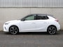 Opel Corsa 100pk Elegance | Panoramadak | Camera en parkeersensoren rondom | Stuur en stoelverwarming | Apple en Android