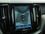 Volvo XC60 2.0 T8 RECHARGE 455PK AWD ULTIMATE DARK | Luchtvering | Trekhaak | Visual Park Assist