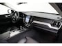 Volvo XC60 2.0 T6 Plug-in hybrid AWD Ultimate Bright | Harman Kardon | Luchtvering | Panoramadak |
