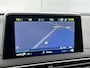 Peugeot 3008 1.6 HYbrid4 Première Pack Avantage 300pk Automaat | Schuif-/Kanteldak | Elektrische Achterklep | Elektrische Bestuurdersstoel met Geheugen | Navigatie | Camera Voor + Achter | Keyless Entry/Start | Adaptieve Cruise Control | Verwarmbare Voorstoelen | Full-LED Koplampen | Dodehoekdetectie | 19" Lichtmetalen Velgen| Apple Carplay/Android Auto |