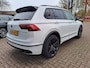 Volkswagen Tiguan 1.4 TSI eHybrid R-Line Business+ | HEAD-UP | PANO-SCHUIFDAK | STOEL-STUURWIELVERWARMING | 360 CAMERA | LEER | IQ LIGHT