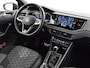 Volkswagen Polo 1.0 TSI 95pk DSG R-Line Camera · Apple/Andorid Car Play · P-Sensoren · DAB · Getint Glas · 16'' Inch · Garantie t/m 24-11-2028 of 100.000km