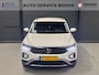 Volkswagen T-Roc 1.5 TSI (150pk) Life automaat - adapt. cruise - parkeerhulp