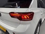 Volkswagen T-Roc 1.5 TSI (150pk) Life automaat - adapt. cruise - parkeerhulp