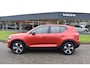 Volvo XC40 B4 211PK Automaat Plus Dark | Trekhaak | BLIS | ACC | H&K | Elektr. Stoel | Camera | All seasons |