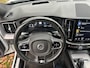 Volvo XC60 2.0 T8 Twin Engine AWD R-Design, Pano, Trekhaak