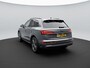 Audi Q5 50 TFSI e S edition 299PK S-tronic | 91% SOH | 2x S-line | Zwart optiek | Clima | Zwenkbare trekhaak | Adaptieve cruise | Rood sticksel |