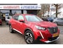 Peugeot 2008 130 Pk Luxe Allure * Unieke Kilometerstand * Door ons zelf onderhouden * * Navigatie * Stoelverwarming * Parkeer Camera * L.M. Velgen * Climate & Cruise Control * Start Button * Dab Radio * 1/2 Lederen Interieur * Apple Carplay / Android Auto * Vingerhoets; Vierde Generatie Eersteklas Service !