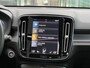 Volvo XC40 1.5 T5 Recharge R-Design PHEV, Automaat, Panoramadak, Trekhaak semi elektrisch inklapbaar, Driver assist, BLIS, Elektrische stoelverstelling, Stoelverwarming, Stuurverwarming, Harman Kardon audio, Leder-nubuck bekleding