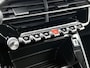 Peugeot 2008 130pk Active Pack | 1ste eigenaar | Trekhaak | Parkeersensoren | Navigatie via Apple CarPlay/Android | Climate | 16"LMV | LED lampen