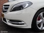 Mercedes-Benz B-klasse 180 Sport Ambition|Wegklapbare trekhaak|Stoelverwarming|Parkeersensoren.
