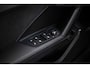 Audi A3 Sportback 45 TFSI e Competition Hybride | Vol opties | S-line | Panoramadak | B&O | Matrix | Sfeer | 19 inch |