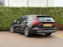Volvo V60 T6 Plug-in hybrid AWD Plus Dark | Panoramadak | Harman/Kardon | Trekhaak |