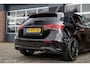 Mercedes-Benz A-klasse 220 4MATIC Premium Plus | Nightpakket | AMG-Line | Panorama | Burmeister | Sfeerverlichting | Multibeam LED | Camera | 19' inch |