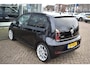 Volkswagen Up! 1.0 MPI 60PK | DEALER ONDERHOUDEN | CRUISE CONTROL | APP. CONNECT | 17 INCH | MULTIFUNCTIONEEL + LEDER STUURWIEL | DASHCAM | AIRCO | GETINT GLAS