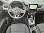 Renault Arkana 1.6 E-Tech full hybrid 145 Evolution Automaat / Apple Carplay Android Auto / Cruise control / Achteruitrijcamera / Keyless Entry/Start / Navigatie / Climate control / Lichtmetalen wielen 17“ /