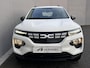 Dacia Spring Expression 27 kWh Automaat / Fabrieksgarantie tot 03-2026 / CCS snelladen / Dealer onderhouden / Navigatie / Leder / Apple Carplay Android /