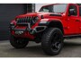 Jeep Wrangler Unlimited 2.0T - Method velgen 20" - Liftkit - Dakrek - stalen V&A bumper