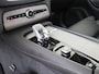 Volvo XC90 T8 AWD Ultra Dark | Massage | Luchtvering | Trekhaak |