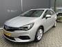 Opel Astra Sports Tourer 1.2 Business Elegance Airco - Cruise control - Parkeersensoren voor en achter - Achteruitrijcamera - Navigatie - Bluetooth - Keyless start and entry - Start/stop systeem - Stuur leder - Stuur multifunctioneel