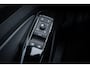 Volkswagen ID.4 Pro Limited Edition Inclusief €2000,- inruilvoordeel | 'App-Connect' draadloze smartphone integratie | Achterbank in ongelijke delen neerklapbaar incl. middenarmsteun en doorlaadmogelijkheid | Afstandscontrolesysteem (Front Assist), met voetgangers- en fietsersherkenning