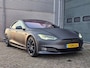 Tesla Model S Bj 2018 Mat satijn zwart! Sportieve nette auto!