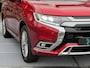 Mitsubishi Outlander 2.4 PHEV Instyle | Leder | Navigatie | 360 camera