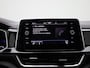 Volkswagen T-Roc 1.5 TSI R-Line 150 PK | Automaat | Stoelverwarming | Achteruitrijcamera | Digitale Cockpit | Trekhaak | Climatronic |