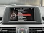 BMW 2-Serie Active Tourer 218i Executive Sport Line Automaat | LED, Trekhaak, Navigatie, Camera, Parkeersensoren, Getint Glas, 17”