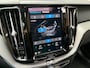 Volvo XC60 2.0 T6 PHEV AWD Plus Dark LongeRange Panoramadak| Camera| Leder| Led