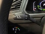 Volkswagen Tiguan 1.4 TSI eHybrid R-Line Business+ 20"/Panoramadak/Leder + memory/360 camera/Elektrische klep/Dodehoek/Stuur + stoelverwarming/IQ Lights/Adaptieve cruise