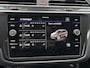 Volkswagen Tiguan 1.4 TSI eHybrid R-Line Business+ 20"/Panoramadak/Leder + memory/360 camera/Elektrische klep/Dodehoek/Stuur + stoelverwarming/IQ Lights/Adaptieve cruise