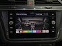 Volkswagen Tiguan 1.4 TSI eHybrid R-Line Business+ 20"/Panoramadak/Leder + memory/360 camera/Elektrische klep/Dodehoek/Stuur + stoelverwarming/IQ Lights/Adaptieve cruise